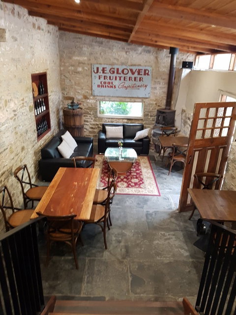 Velvet And Willow Wines - Bet 4u 4