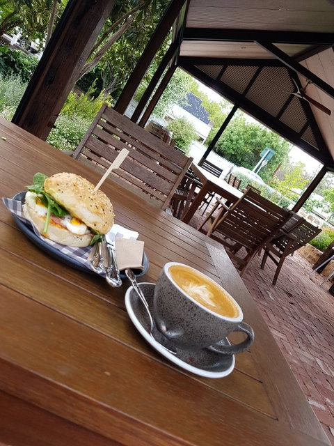 Velvet And Willow Wines - Bet 4u 7