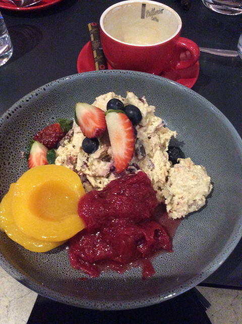 127 Bar & Bistro - Click Find 6