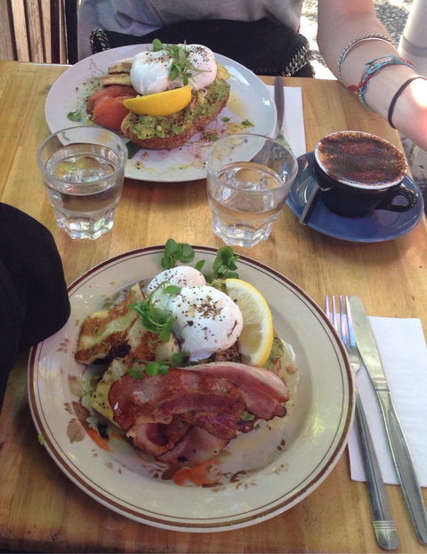 Alcove Cafe - Click Find 3