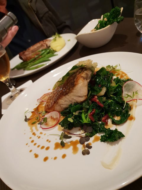 Apron Restaurant - Click Find 6