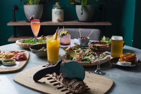 Corbett & Claude - Bet 4u 0