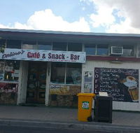 Daline's Cafe  Snackbar - Click Find