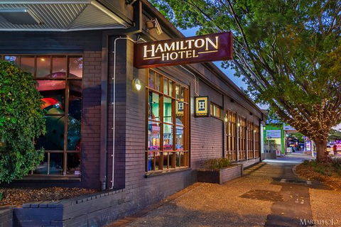 Hamilton Hotel - Click Find 0