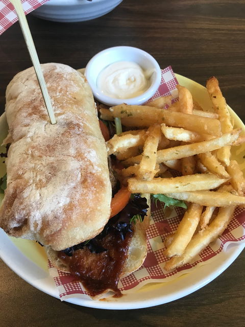 Let Minnow Cafe - Click Find 3