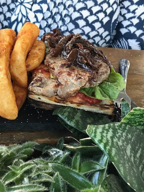 Little Sista Cafe - Click Find 4