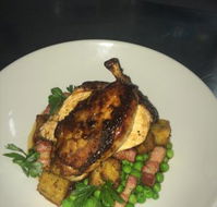 Mick O'Malleys Irish Pub - Click Find