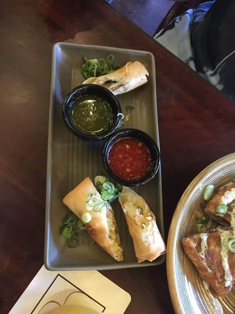Mrs Brown's Bar And Kitchen - Click Find 1