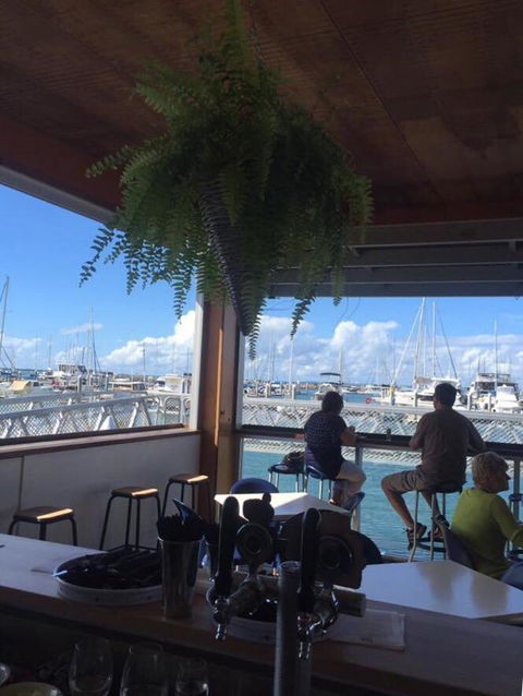 Tide Wine Bar - Click Find 2