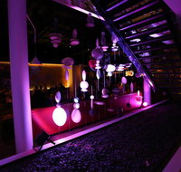 Stingray Lounge - Click Find