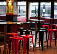 Surfers Beer Garden - Click Find