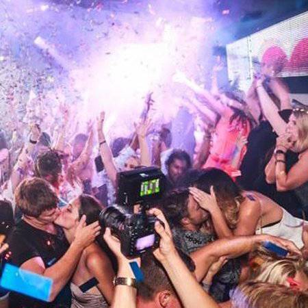 Love Nightlife - Bet 4u 1