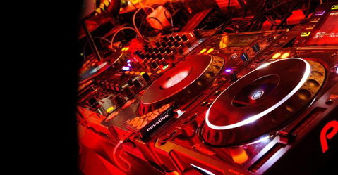 East Nightclub - Click Find 1