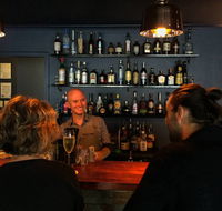 Walters Lounge - Click Find
