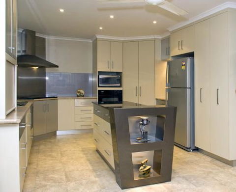Australian Prestige Cabinet Company - Click Find 0