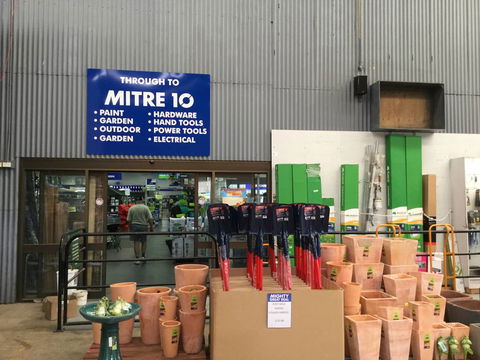 Macksville Mitre 10 - Click Find 0