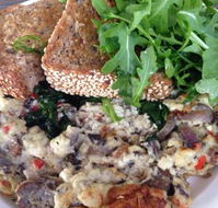 Buzz Cafe - Click Find