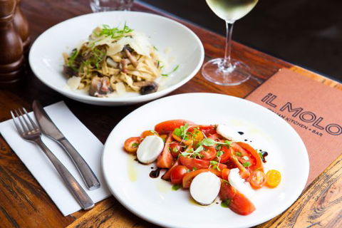 IL MOLO Italian Kitchen & Bar - Click Find 0