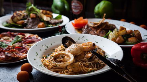 Saluti Restaurant - Click Find 0