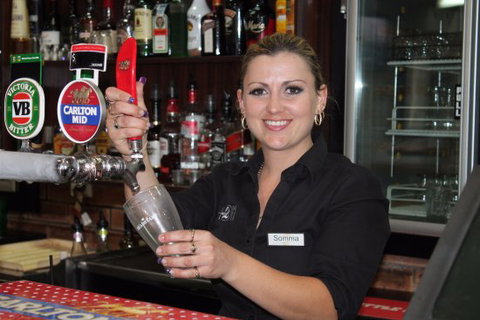 Advancetown Hotel - Click Find 0