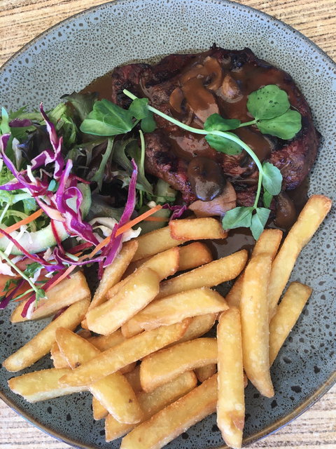 Arundel Tavern - Bet 4u 2