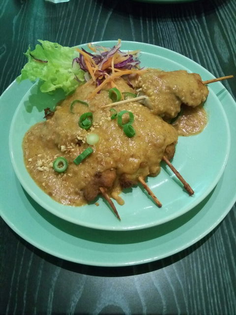 Chilli & Basil Thai Restaurant - Click Find 3