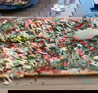 Crust Gourmet Pizza Bar Coolangatta - Bridge Guide
