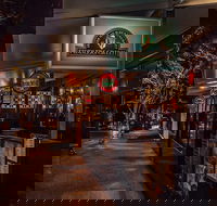 Fiddlers Green Irish Bar - Click Find