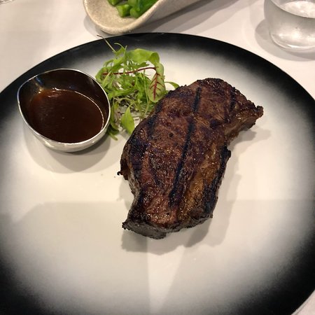 Gotham Grill And Rooftop Bar - Bet 4u 0