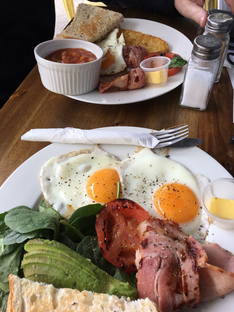 Jay's Food Emporium - Bridge Guide 5