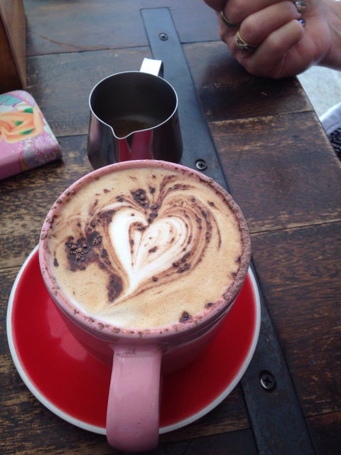 Koffee At Tiffanys - Click Find 4