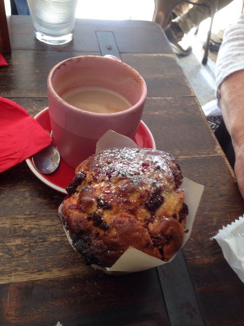 Koffee At Tiffanys - Click Find 5