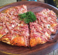 Man On the Bike Pizza - Bet 4u