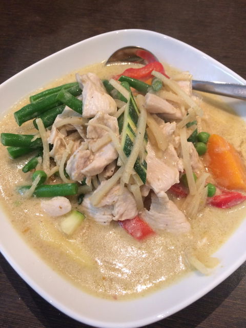 Mr. Thai Restaurant - Click Find 1