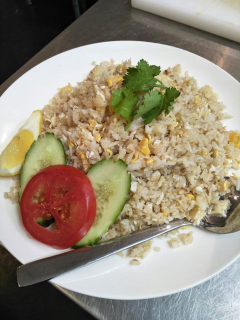 Mr. Thai Restaurant - Click Find 5