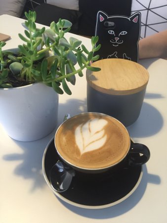 Peoples Coffee House - Bet 4u 0