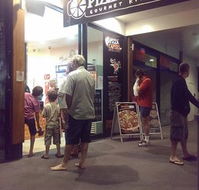 Pizza Capers Kirra - Bridge Guide