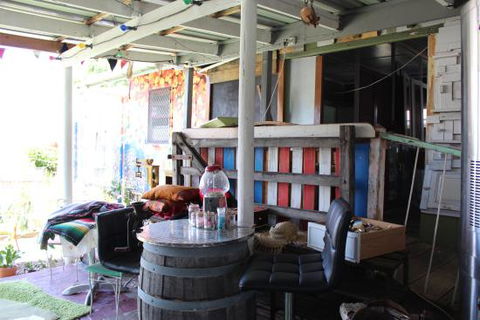 Ramshackle Cafe - Lawyer Find 0
