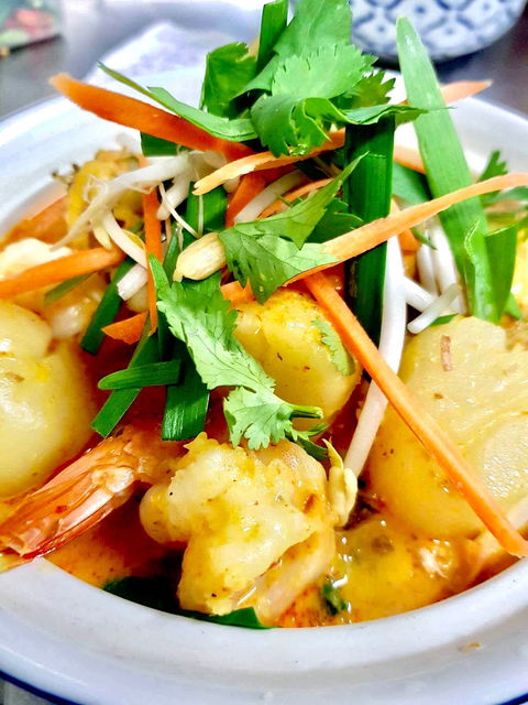 Sunshine Thai Restaurant - Bridge Guide 3