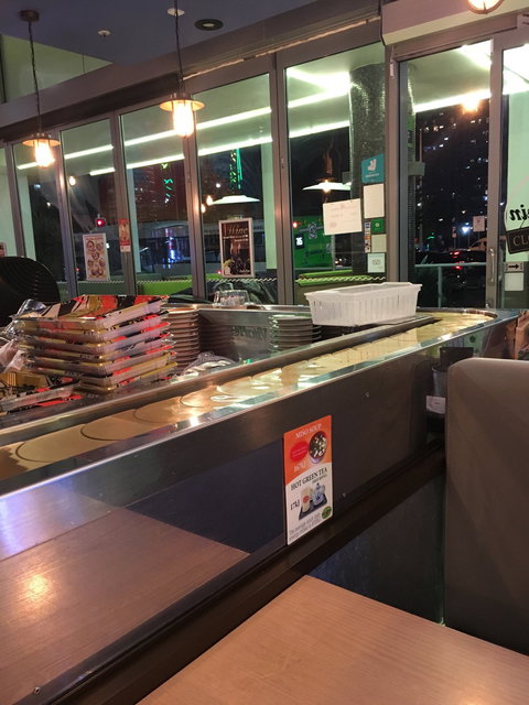 Sushi Train Surfers Paradise - Bet 4u 6