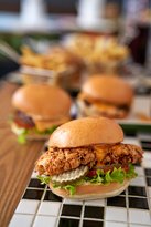 Burger Urge Crestwood - Click Find 5
