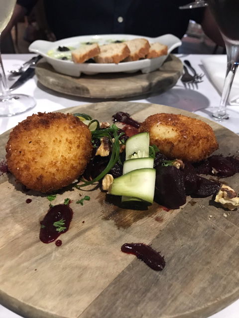 C'est Bon Restaurant Francais - Bet 4u 5