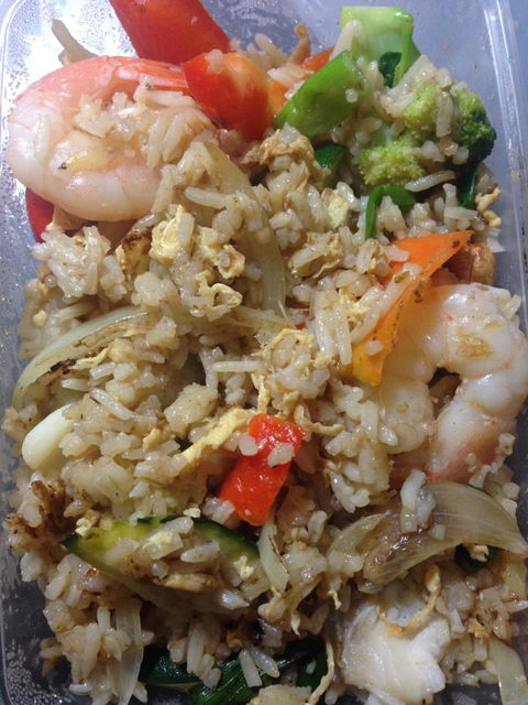 Dee's Vintage Thai Restaurant - Bet 4u 4