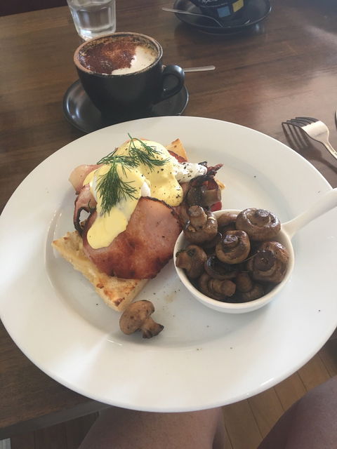 Denham St Cafe - Bet 4u 4
