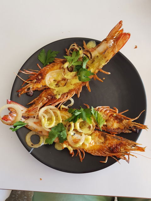 Flux Restaurant & Lounge - Click Find 2