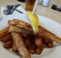 Great Sandy Bar  Reataurant - Click Find