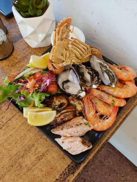 Maisie's Seafood And Steakhouse - Click Find 5