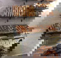 Noosa Hot Bread Shop - Bridge Guide