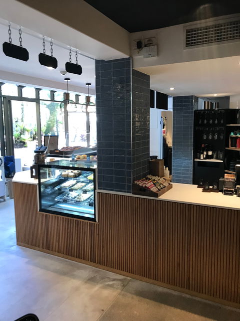 Providore On Hastings - Bridge Guide 1