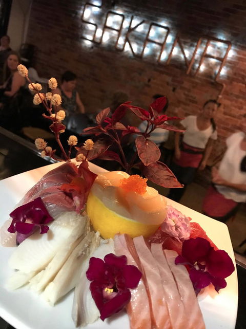 Sakana Sushi Bar And Restaurant - Bet 4u 5